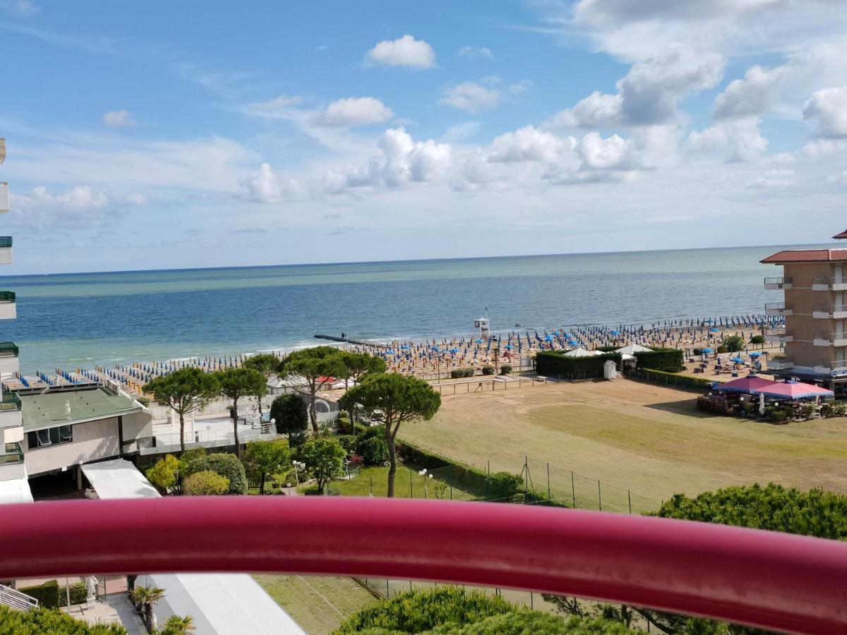 Hotel Coppe Jesolo Bagian luar foto